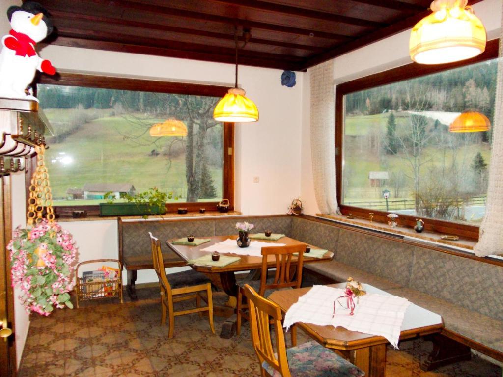 Hôtel Gasthaus Gruber à Tamsweg Extérieur photo