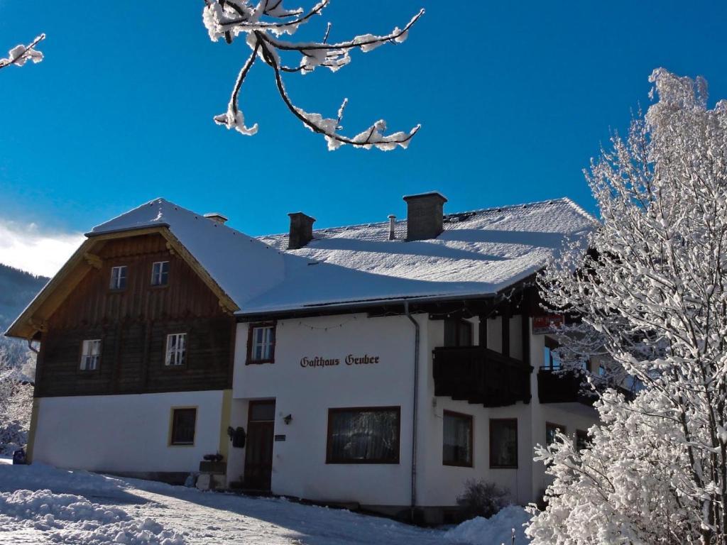 Hôtel Gasthaus Gruber à Tamsweg Extérieur photo